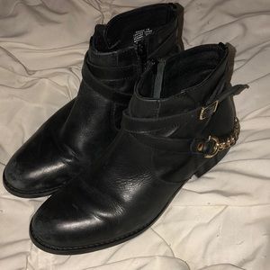 Steve Madden Black Booties with Gold Chain